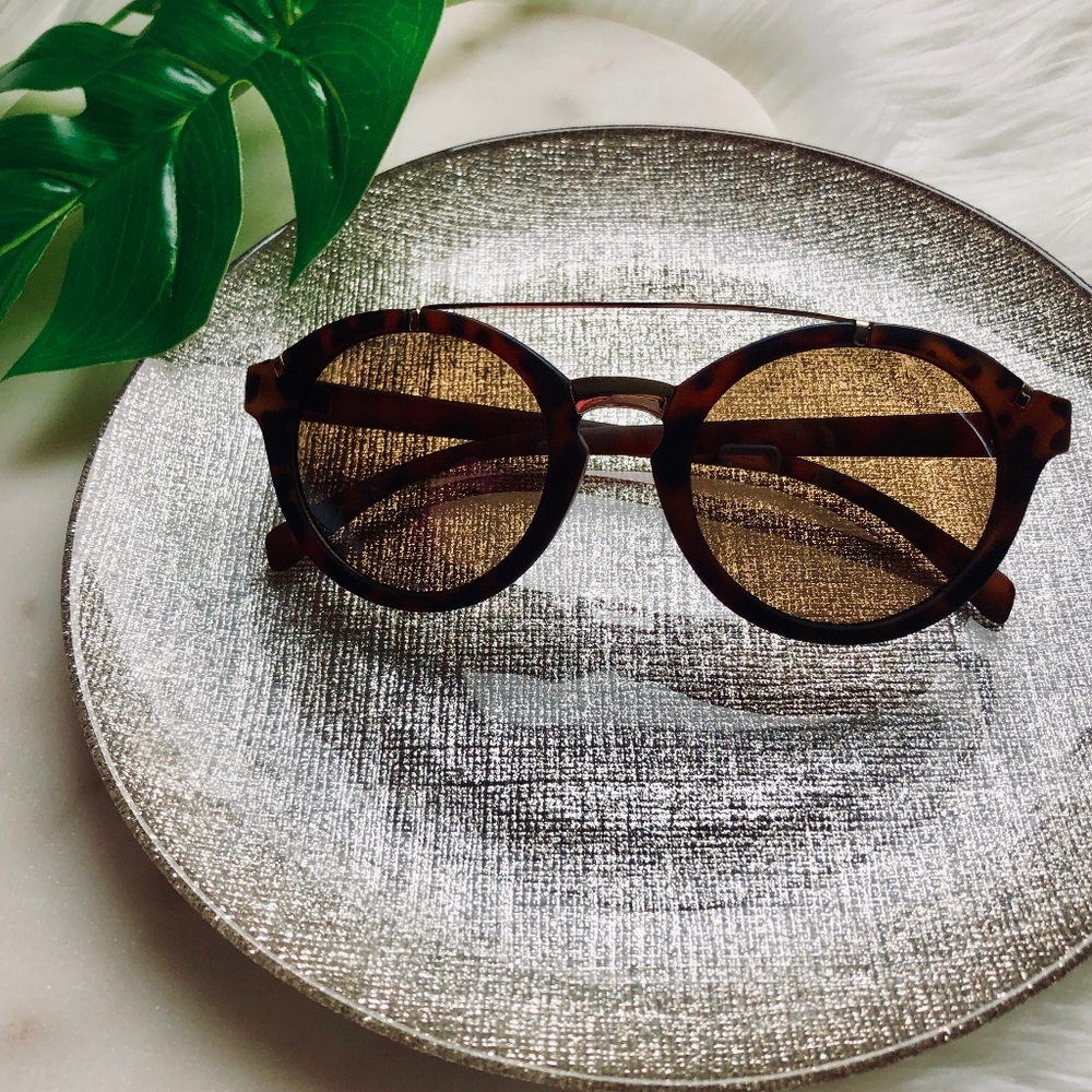 sunscape franny tortoise sunglasses 🕶